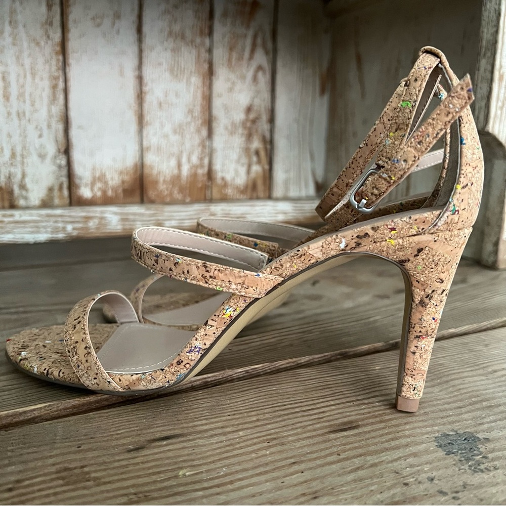 Charles by Charles David Cork High Heel Sandals Size 7.5 NWOT